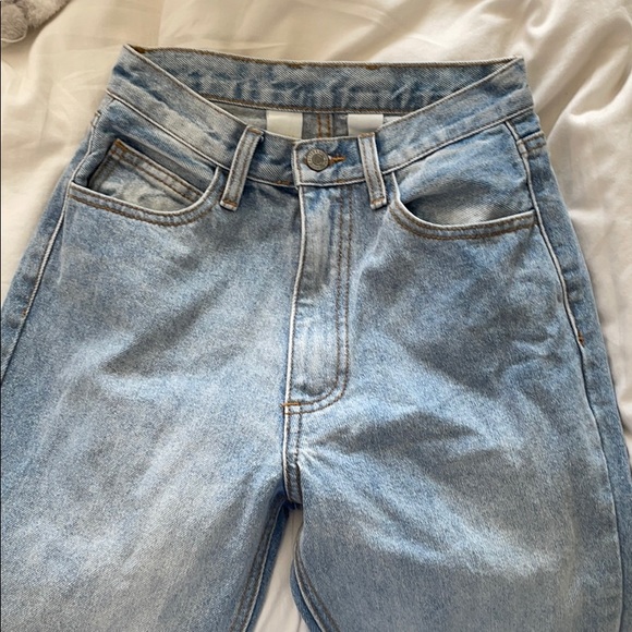 Brandy melville molly jeans - Picture 3 of 3